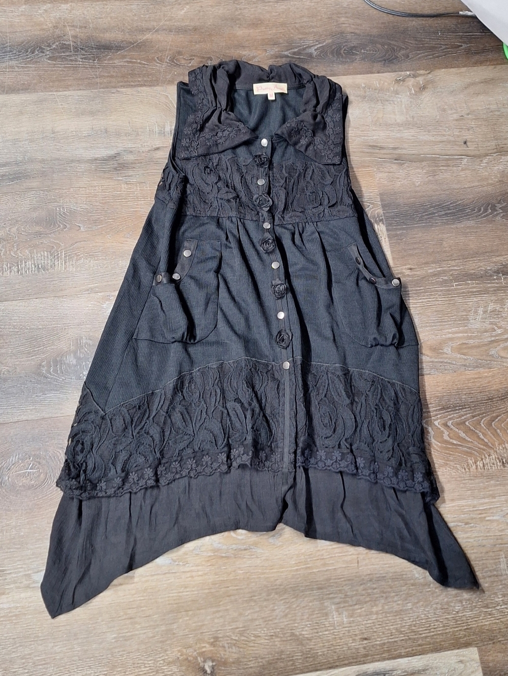 Pretty Angel Sleeveless Boho Lace Snap Dress, Size Medium RN#109796 - Picture 10 of 13